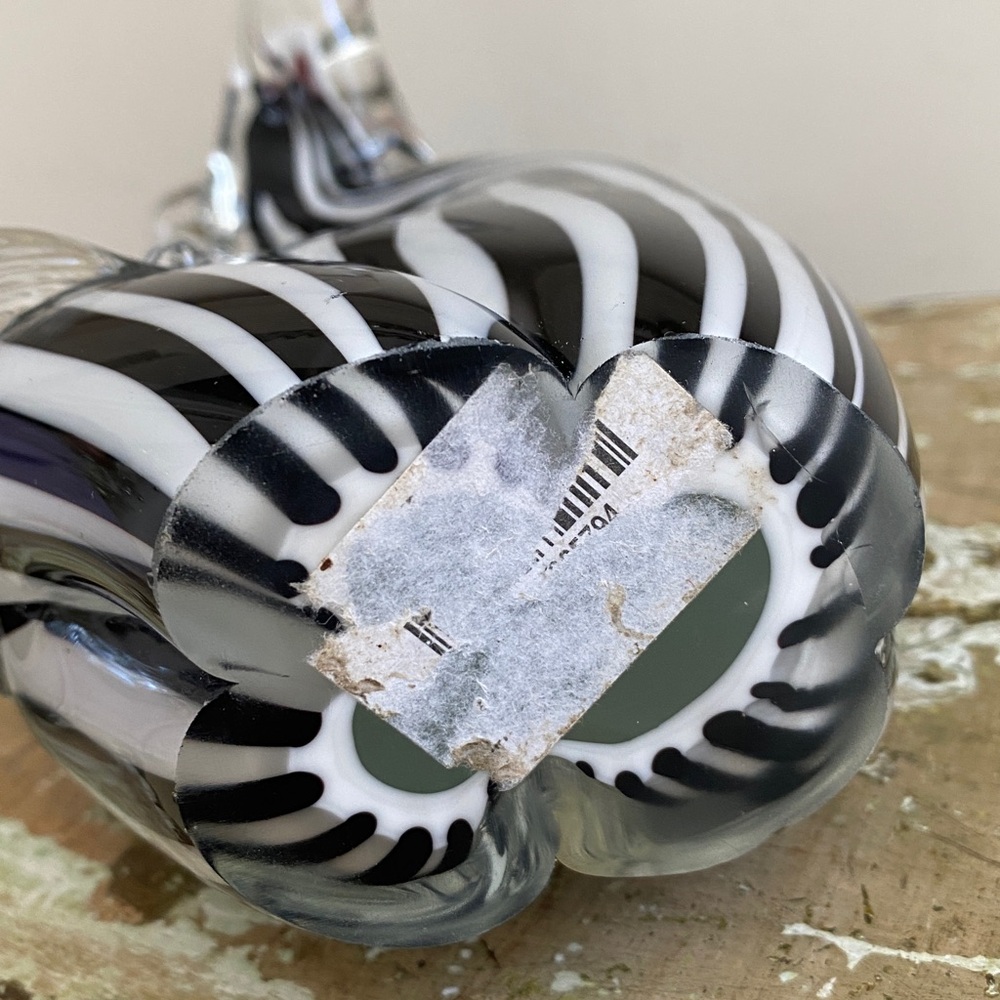 HANDBLOWN ART GLASS Zebra - Picture 5 of 7